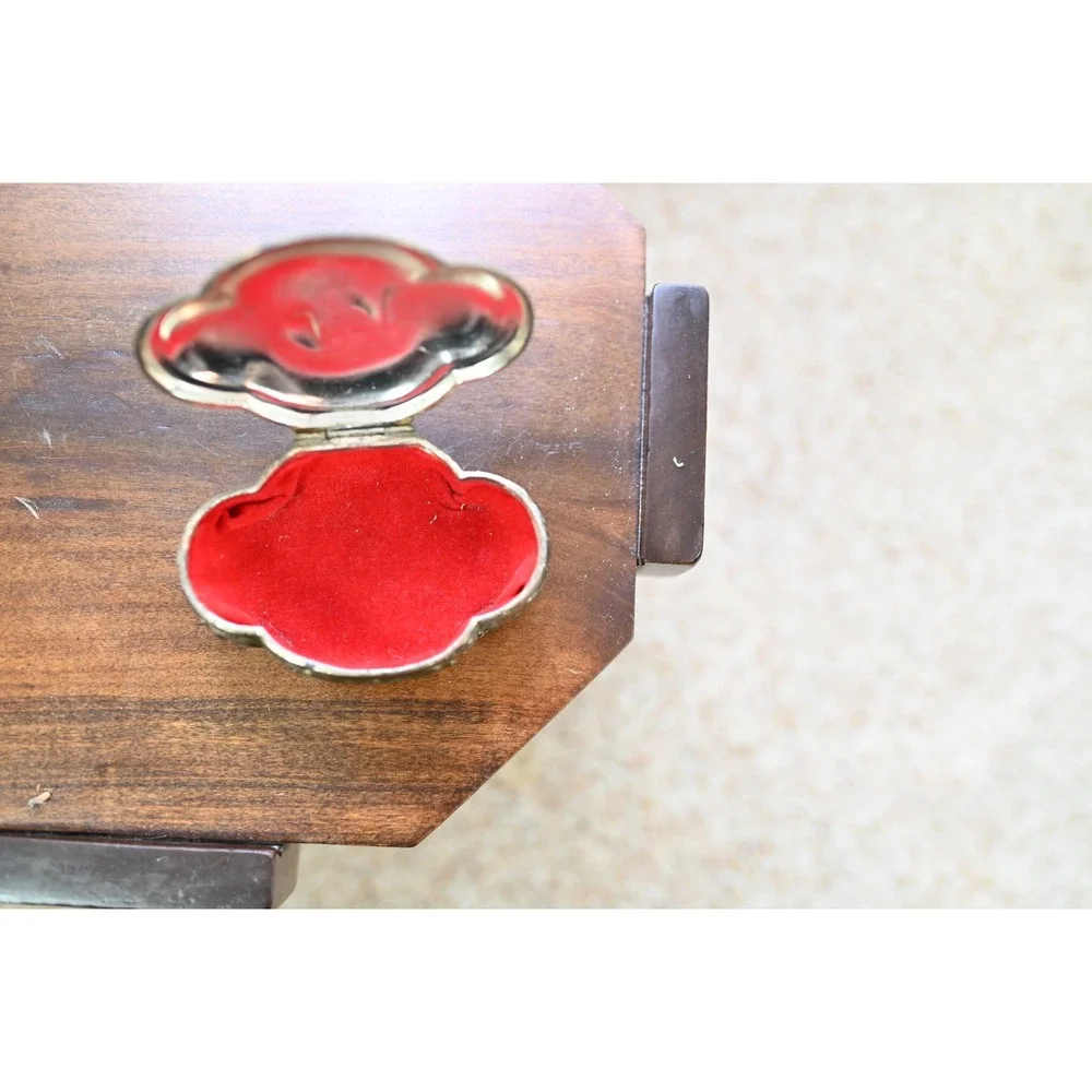 Vintage Metal Jewelry Box Red Velvet Lined Courting Couple Stamped Japan Gold